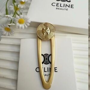 GWP- Celine Beauté Gold Hair Clip